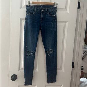 Distressed Old Navy Skinny Jeans